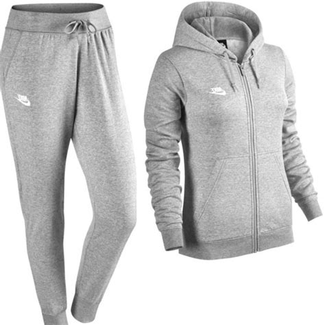 nike anzug schwarz damen|nike joggingsanzüge damen.